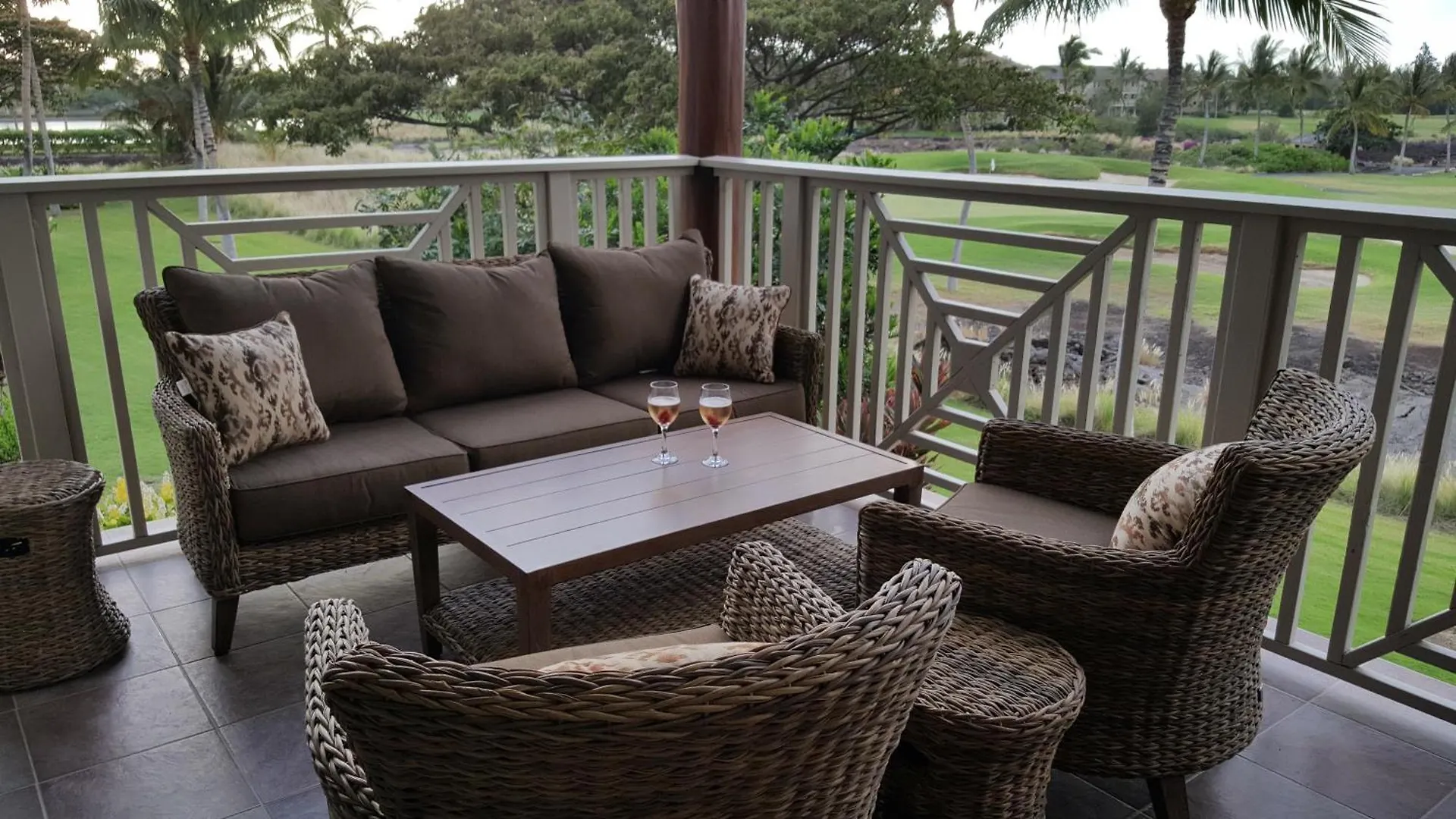 Highly Rated Beach Villa - Golf, Lake & Mountain Views Ваиколоа-Виллидж